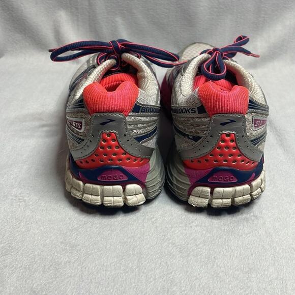 Brooks Adrenaline GTS 14 White, Silver and Pink Running shoe Size 9 - Picture 4 of 5